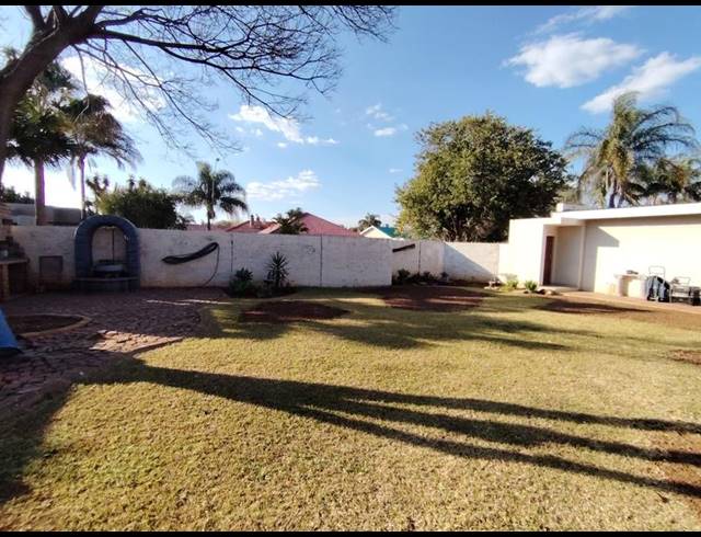 3 BEDROOM HOUSE FOR SALE IN MONTANA TUINE